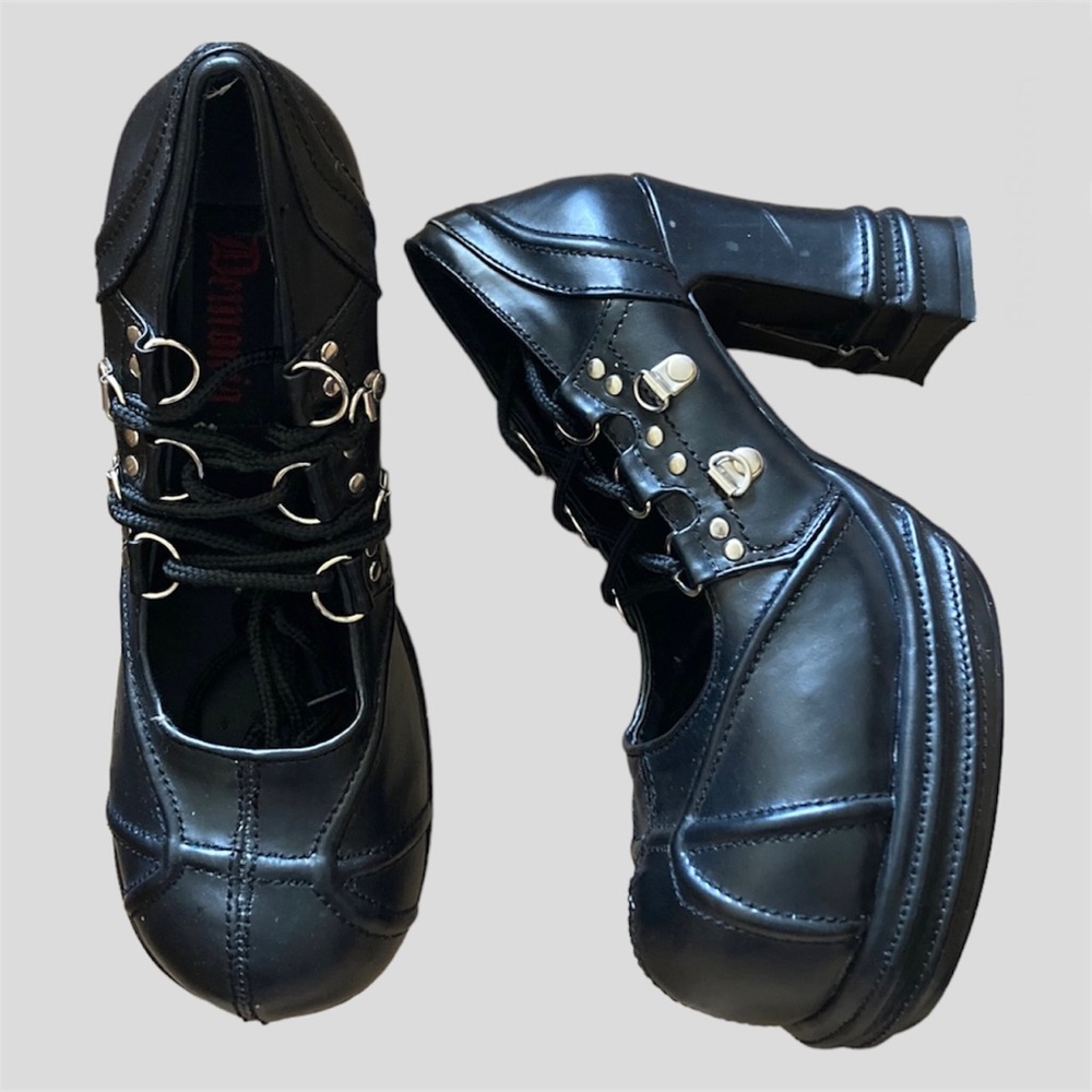 Demonia Vampire-03 vintage heels